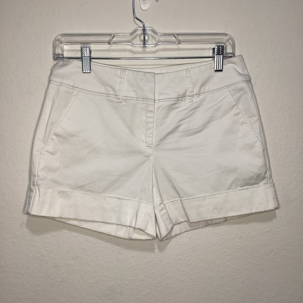 7th Avenue Women's White Shorts